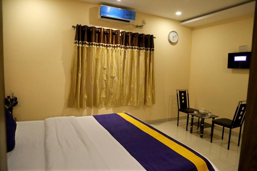Oyo 460 Hotel Ivory Residency Колката Екстер'єр фото