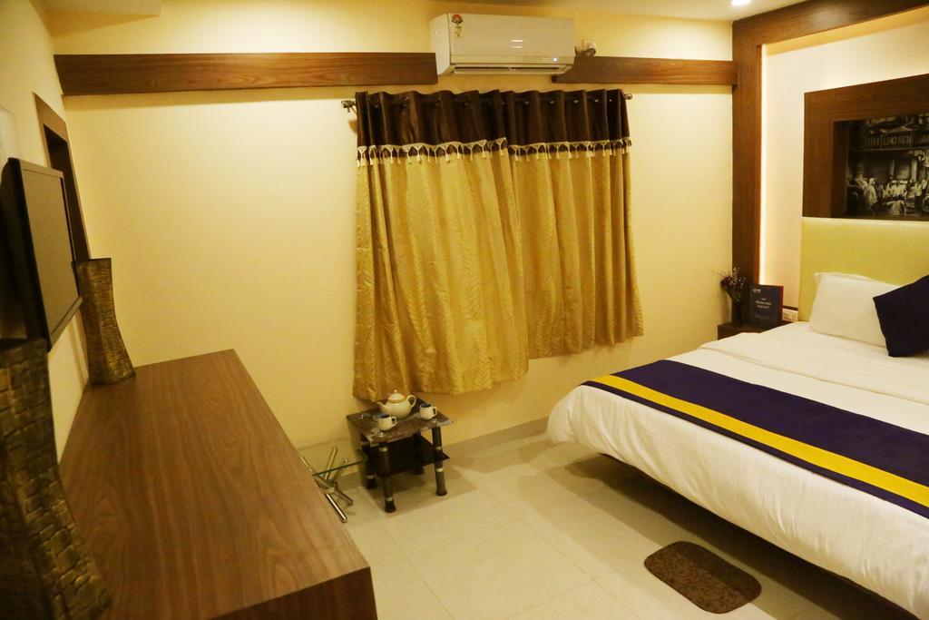 Oyo 460 Hotel Ivory Residency Колката Екстер'єр фото