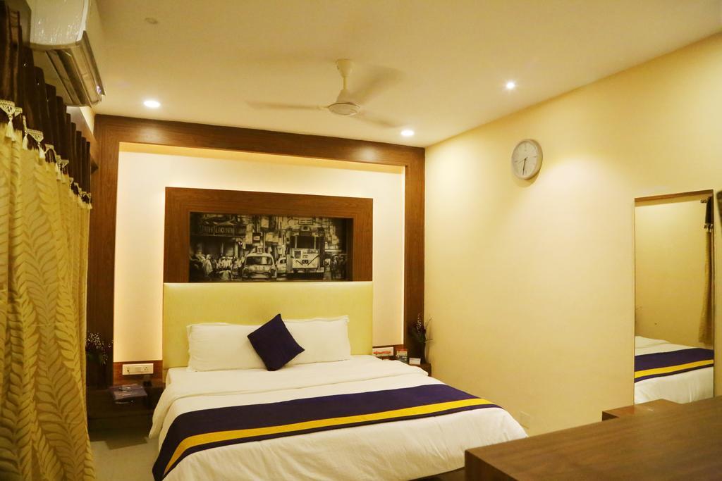 Oyo 460 Hotel Ivory Residency Колката Екстер'єр фото