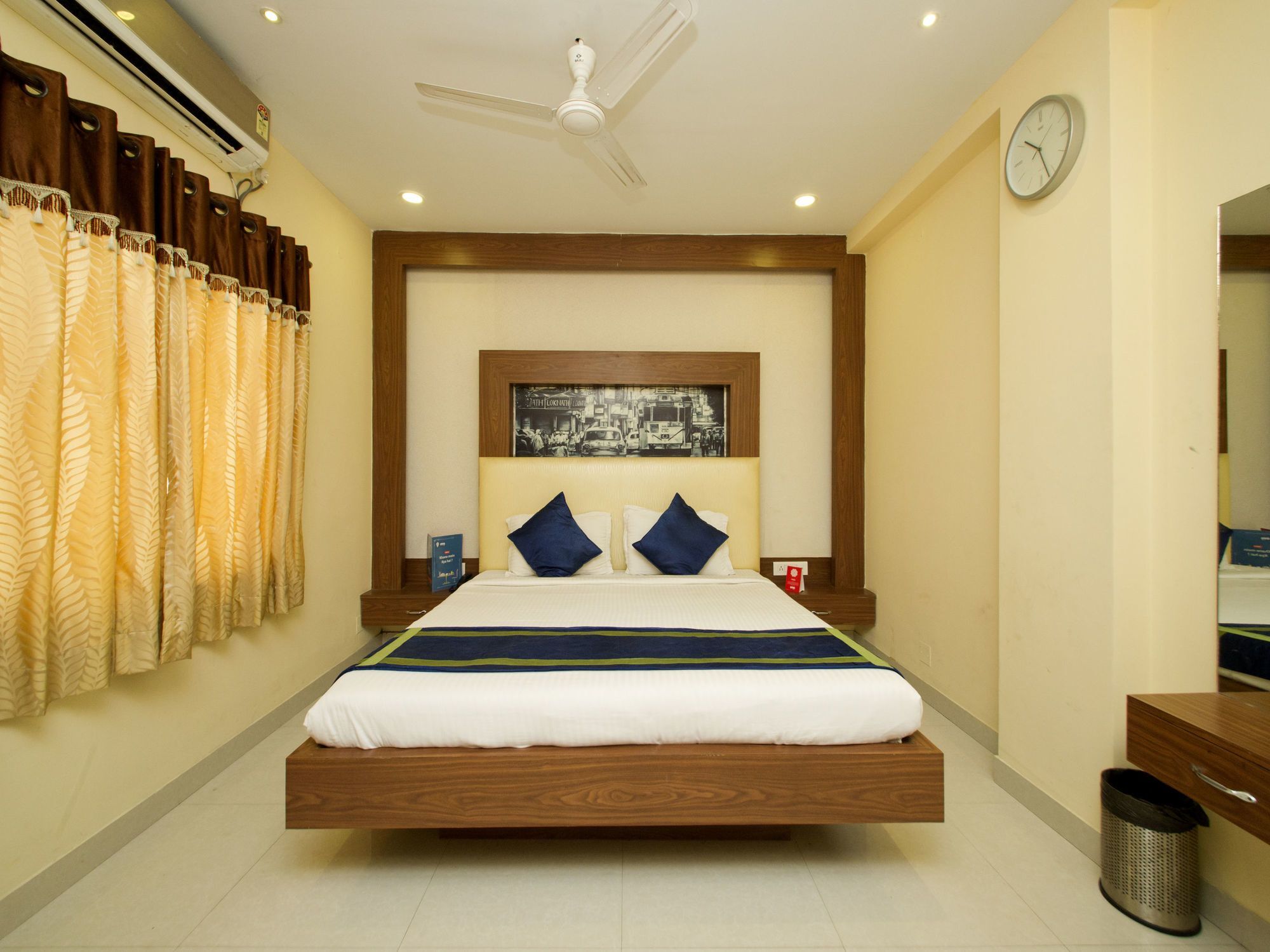 Oyo 460 Hotel Ivory Residency Колката Екстер'єр фото